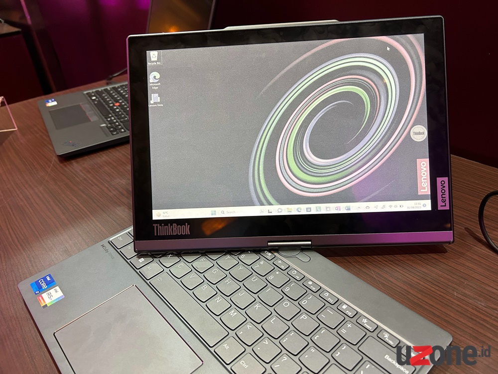 Lenovo Thinkbook Plus Twist Laptop Layar Bisa Diputar Kiri Kanan