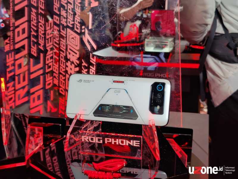 Asus ROG Phone 6 Sudah Bisa Dipesan Hari Ini! Asus ROG Phone 6 Sudah Bisa Dipesan Hari Ini!