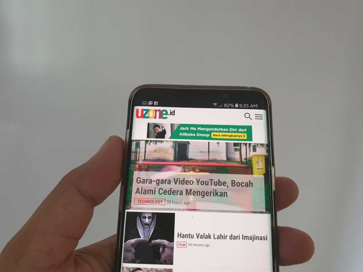 Aplikasi Uzone di App Store dan Play Store kini Lebih Baik Aplikasi Uzone di App Store dan Play Store kini Lebih Baik