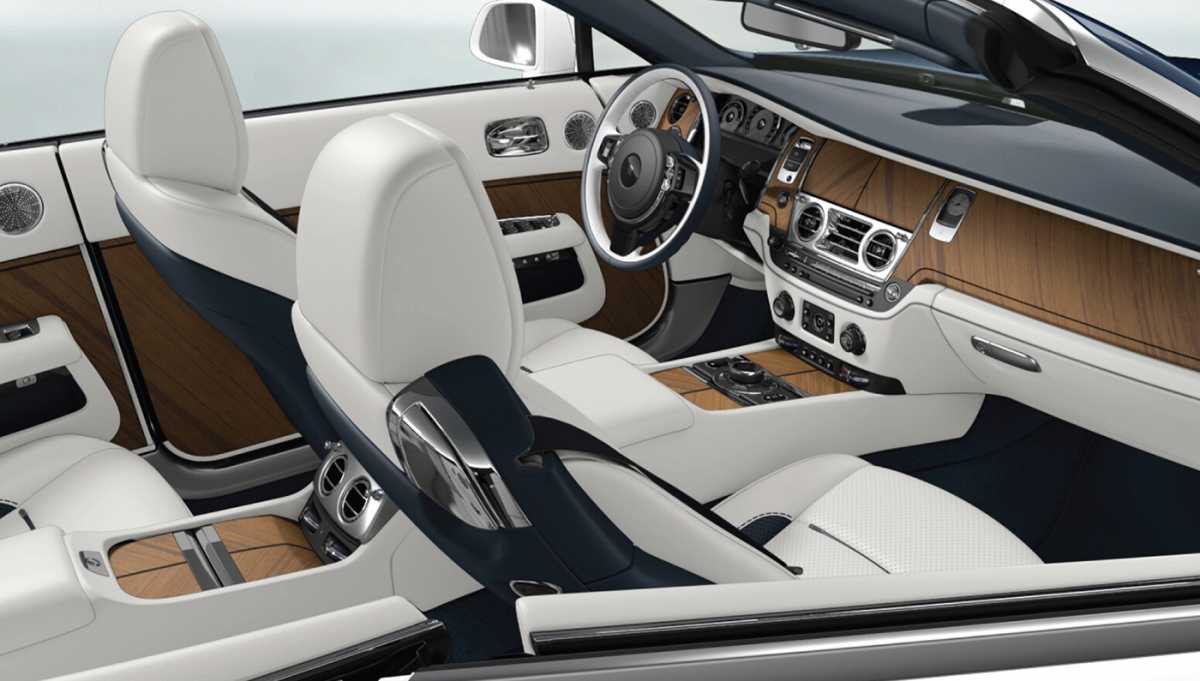 Rolls-Royce Ciptakan Teknologi Pemberih Kabin Canggih, Pakai Smartphone! Rolls-Royce Ciptakan Teknologi Pemberih Kabin Canggih, Pakai Smartphone!