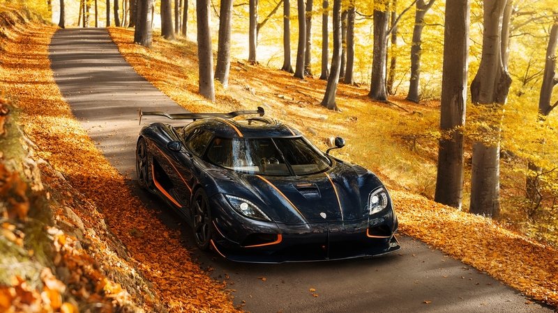 Supercar Ini yang Tercepat di Dunia ! Supercar Ini yang Tercepat di Dunia !