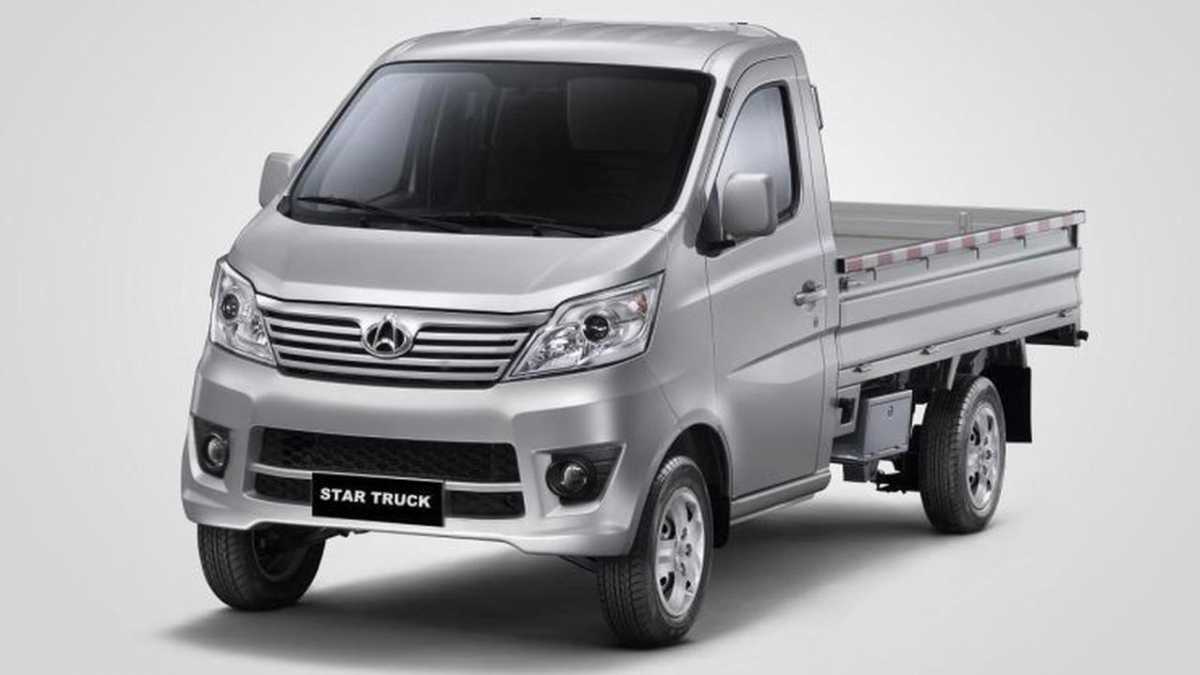 Jiplak Menjiplak Esemka dengan Mobil China, Masalah Buat Lo? Jiplak Menjiplak Esemka dengan Mobil China, Masalah Buat Lo?