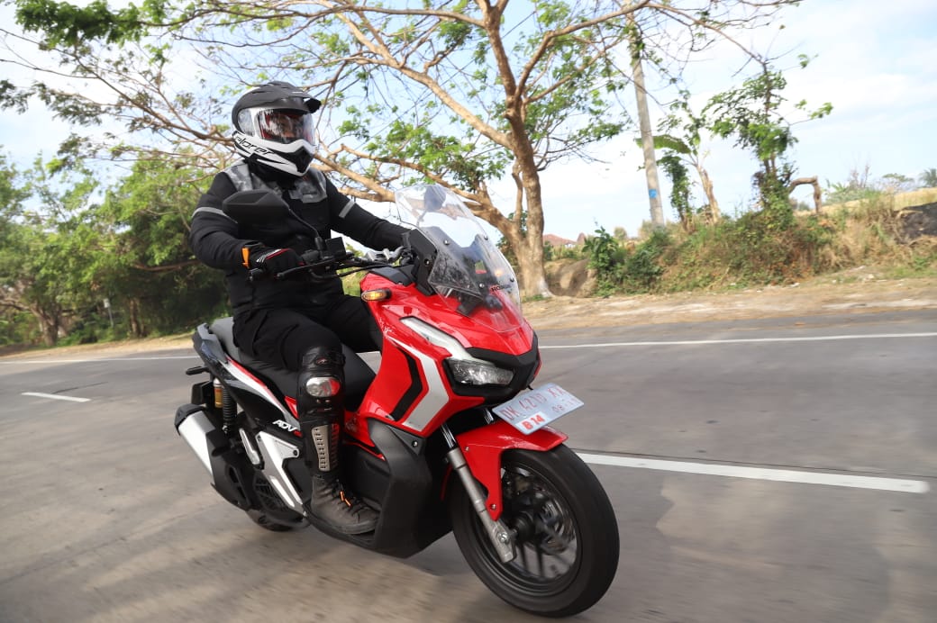 Diajak Jelajah Bali, Ini Konsumsi BBM Honda ADV 150 Diajak Jelajah Bali, Ini Konsumsi BBM Honda ADV 150