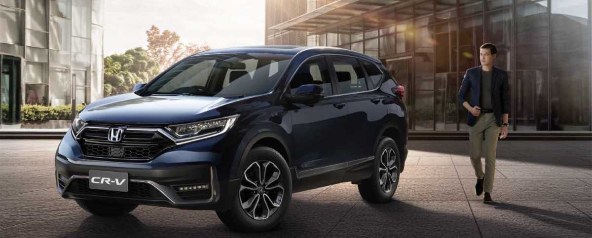 Honda CR-V Facelift Harganya Tembus Rp 800 Jutaan! Honda CR-V Facelift Harganya Tembus Rp 800 Jutaan!