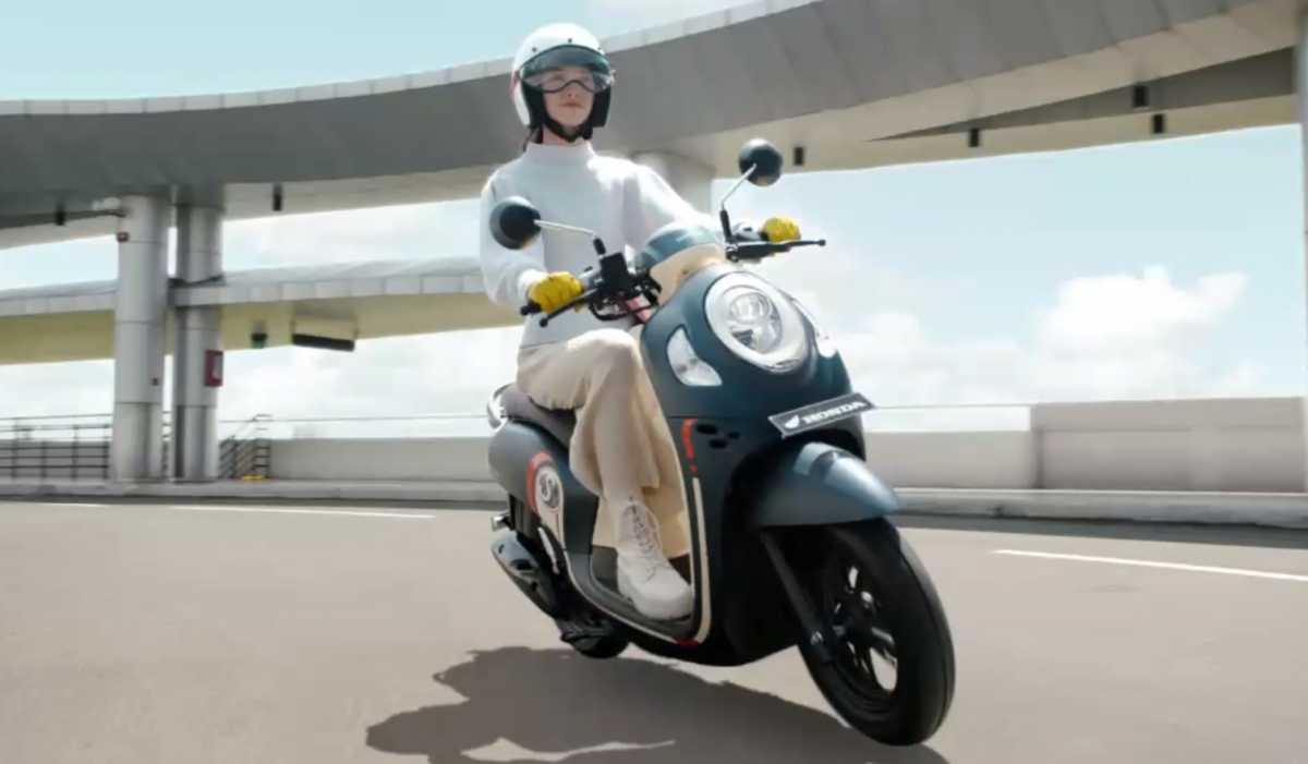 FOTO: Ubahan dan Fitur Baru Honda Scoopy FOTO: Ubahan dan Fitur Baru Honda Scoopy