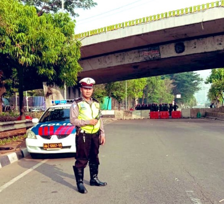 Ganjil Genap Mulai Berlaku Senin, Ini 25 Ruas Jalan yang Kena Ganjil Genap Mulai Berlaku Senin, Ini 25 Ruas Jalan yang Kena
