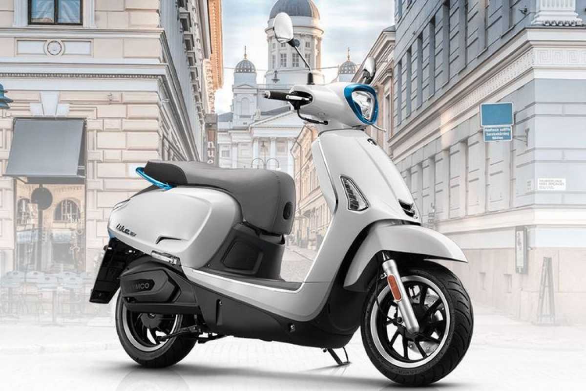Grab Duluan Pakai Motor Listrik yang Bisa Tukar Baterai Seperti Tabung Gas Grab Duluan Pakai Motor Listrik yang Bisa Tukar Baterai Seperti Tabung Gas
