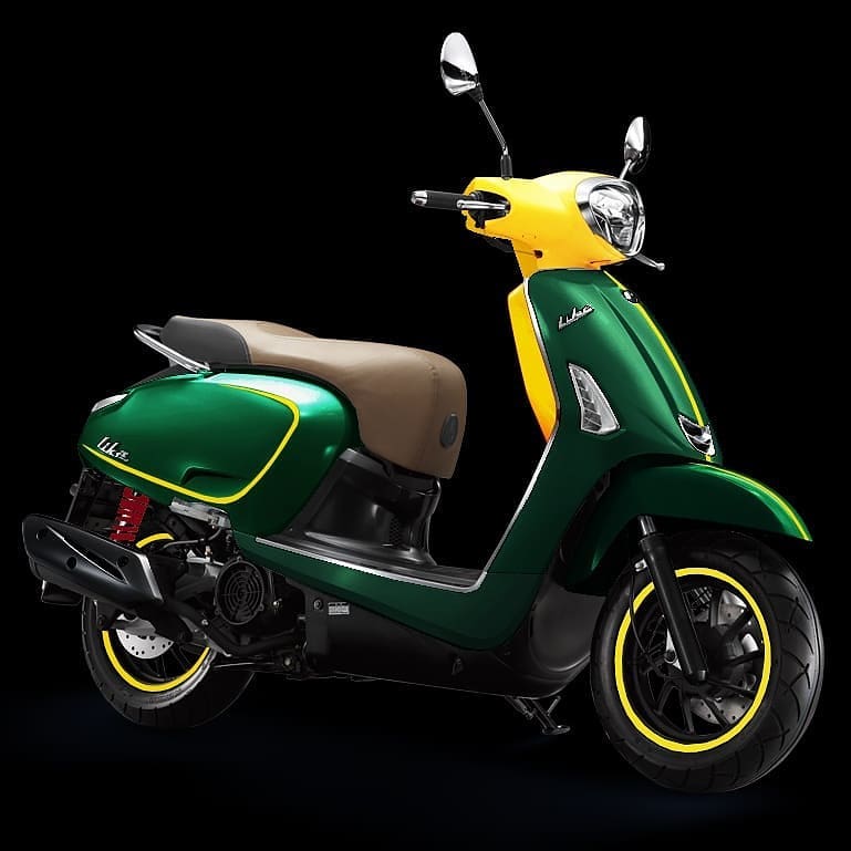FOTO: Kymco 150i ala Vespa Primavera Sean Wotherspoon FOTO: Kymco 150i ala Vespa Primavera Sean Wotherspoon