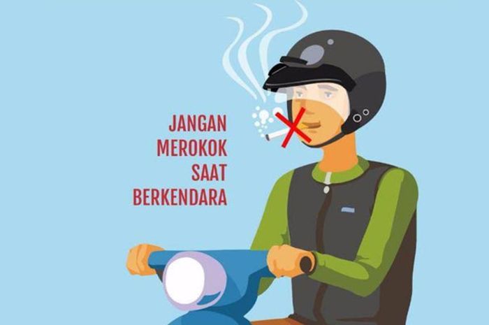 Nikmatnya Merokok Sambil Naik Motor Nikmatnya Merokok Sambil Naik Motor