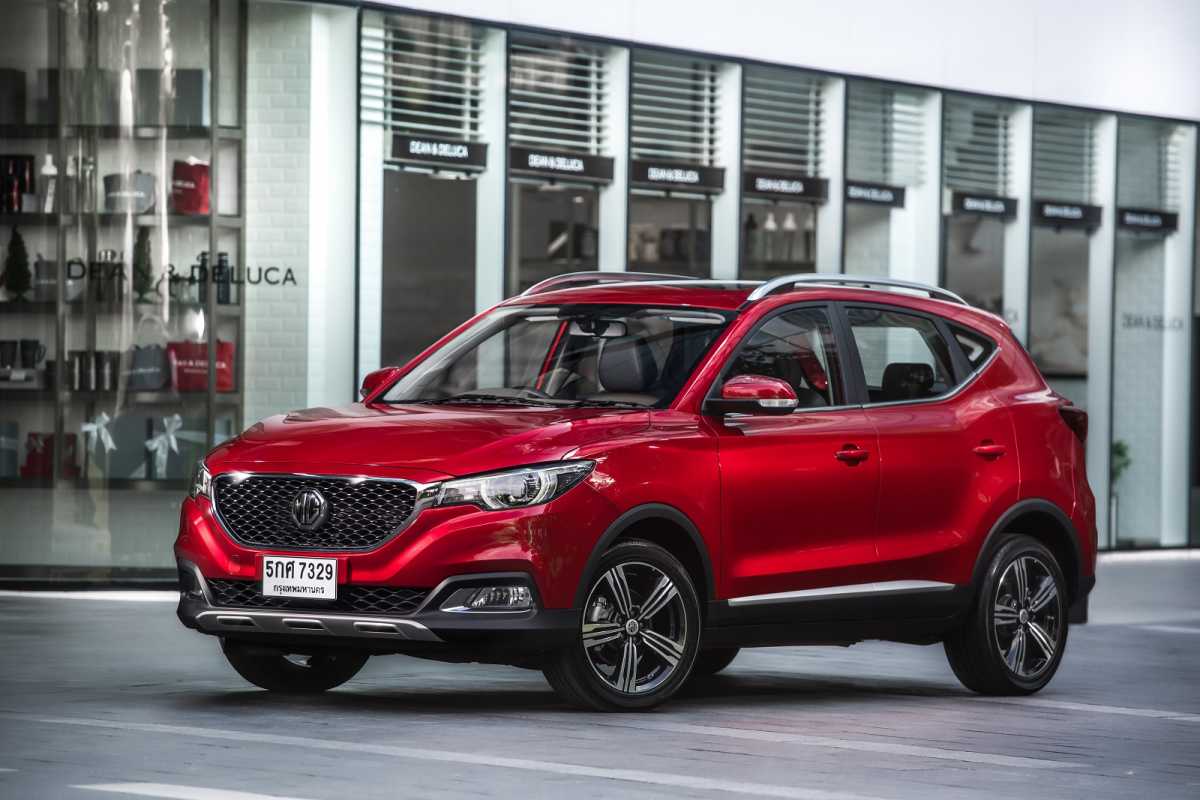 Perbandingan MG ZS vs Honda HR-V, Fitur dan Harga Perbandingan MG ZS vs Honda HR-V, Fitur dan Harga