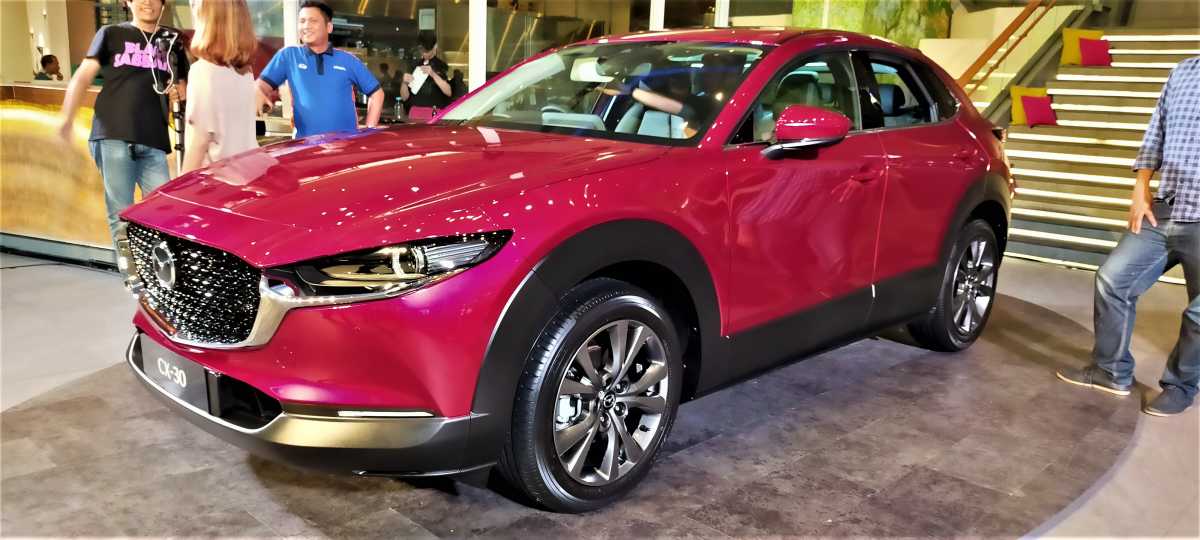 Masuk Klub Crossover SUV Mewah, Ini Kelebihan Mazda CX-30 Masuk Klub Crossover SUV Mewah, Ini Kelebihan Mazda CX-30