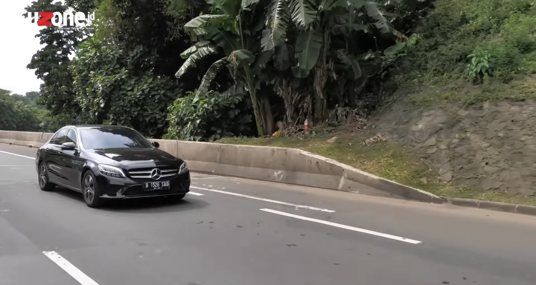 Test Drive: Rasa Mercy Termurah Test Drive: Rasa Mercy Termurah
