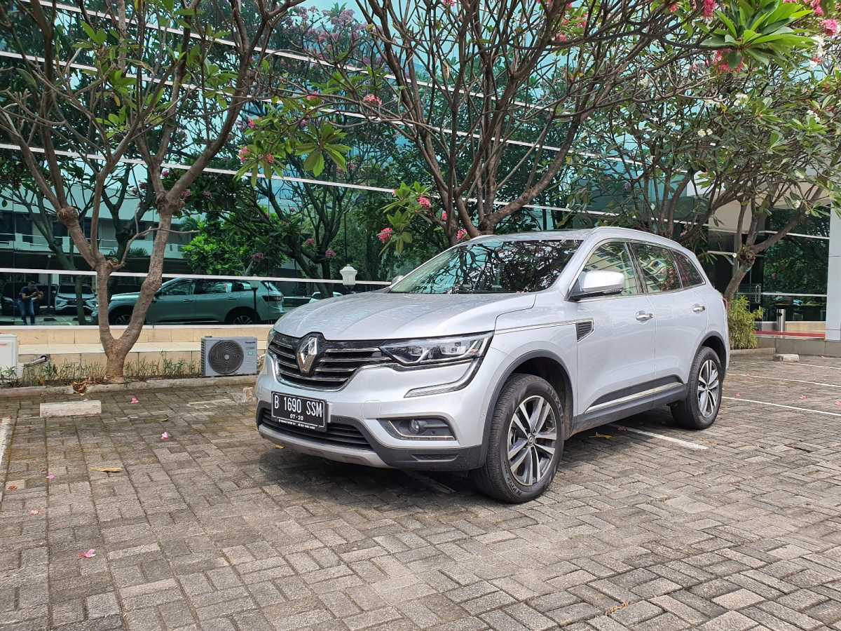 Test Drive Review Renault Koleos, Kembaran Nissan X-Trail Versi Eropa Test Drive Review Renault Koleos, Kembaran Nissan X-Trail Versi Eropa