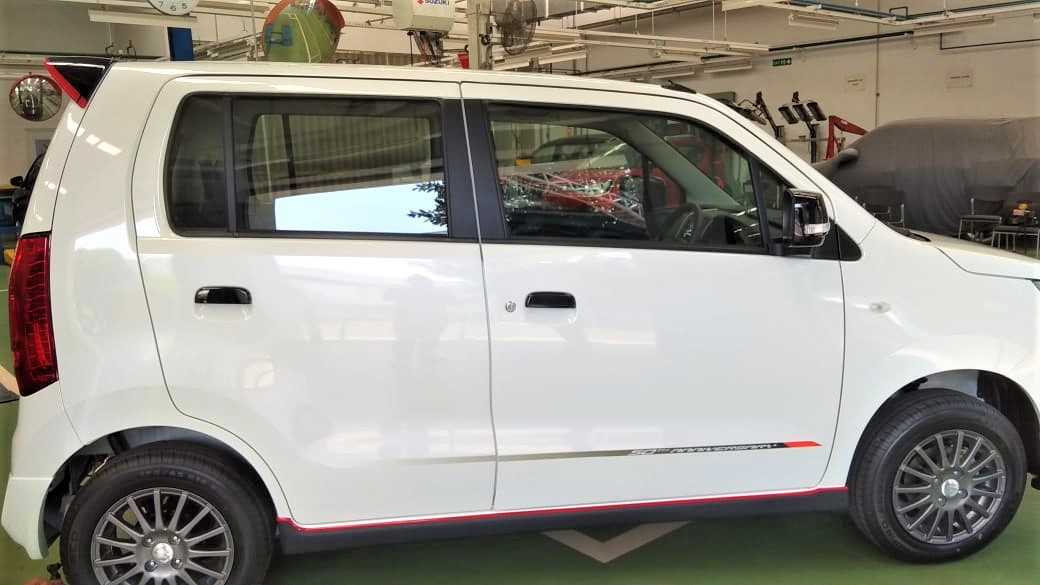 FOTO: Detail Suzuki Karimun Wagon R Edisi Perayaan 50 Tahun FOTO: Detail Suzuki Karimun Wagon R Edisi Perayaan 50 Tahun