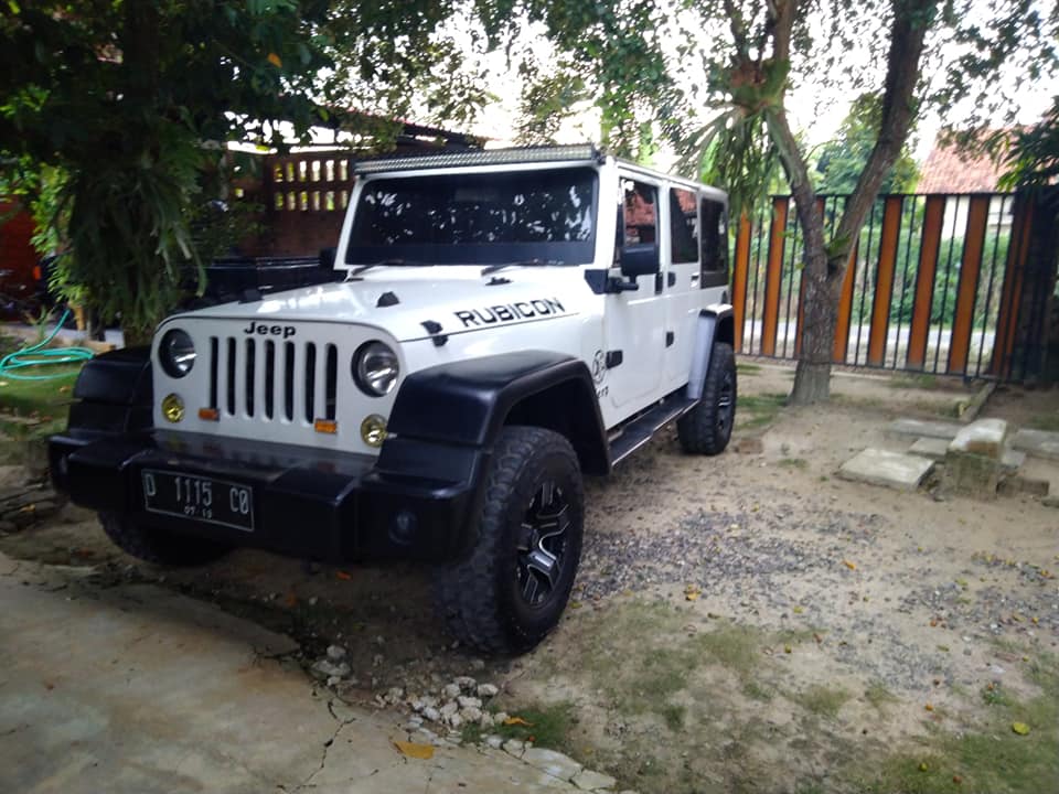 FOTO: Modifikasi Ekstrem, Toyota Kijang Kapsul Disulap Jadi Jeep Rubicon FOTO: Modifikasi Ekstrem, Toyota Kijang Kapsul Disulap Jadi Jeep Rubicon