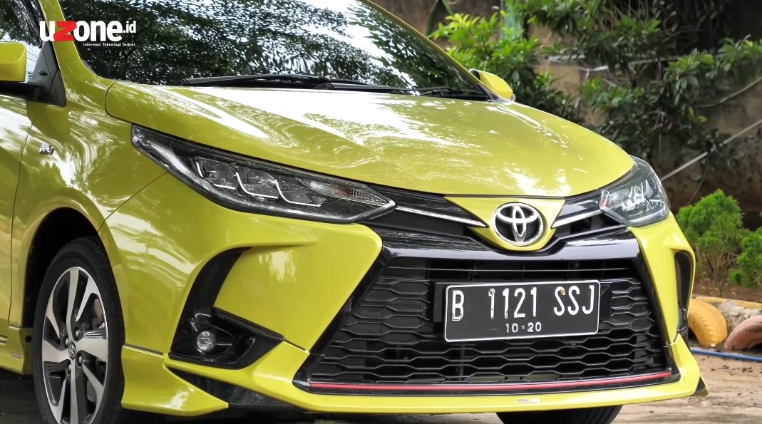 Test Drive Toyota Yaris Facelift, Tampang dan Handling Berubah Test Drive Toyota Yaris Facelift, Tampang dan Handling Berubah
