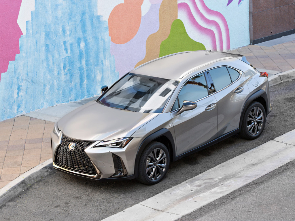 Review Lexus UX, Crossover Rancangan Cewek untuk Indonesia Seharga Rp 800 Jutaan Review Lexus UX, Crossover Rancangan Cewek untuk Indonesia Seharga Rp 800 Jutaan