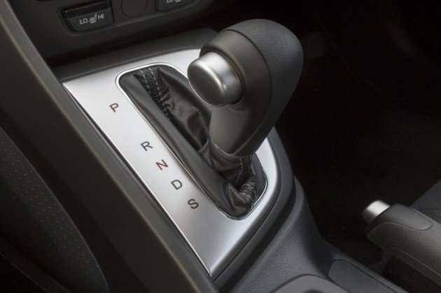 Tips Nyetir Mobil Matik Buat Pemula, Bukan Real Man Tapi Nyaman Tips Nyetir Mobil Matik Buat Pemula, Bukan Real Man Tapi Nyaman