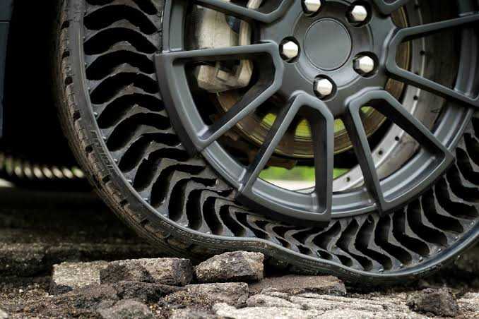 Ban Mobil Gak Perlu Udara, Tukang Tambal Ban Bubar? Ban Mobil Gak Perlu Udara, Tukang Tambal Ban Bubar?