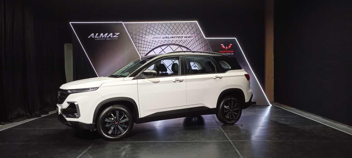 Wuling Luncurkan Almaz Limited Edition, Dibanderol Rp351 Jutaan! Wuling Luncurkan Almaz Limited Edition, Dibanderol Rp351 Jutaan!