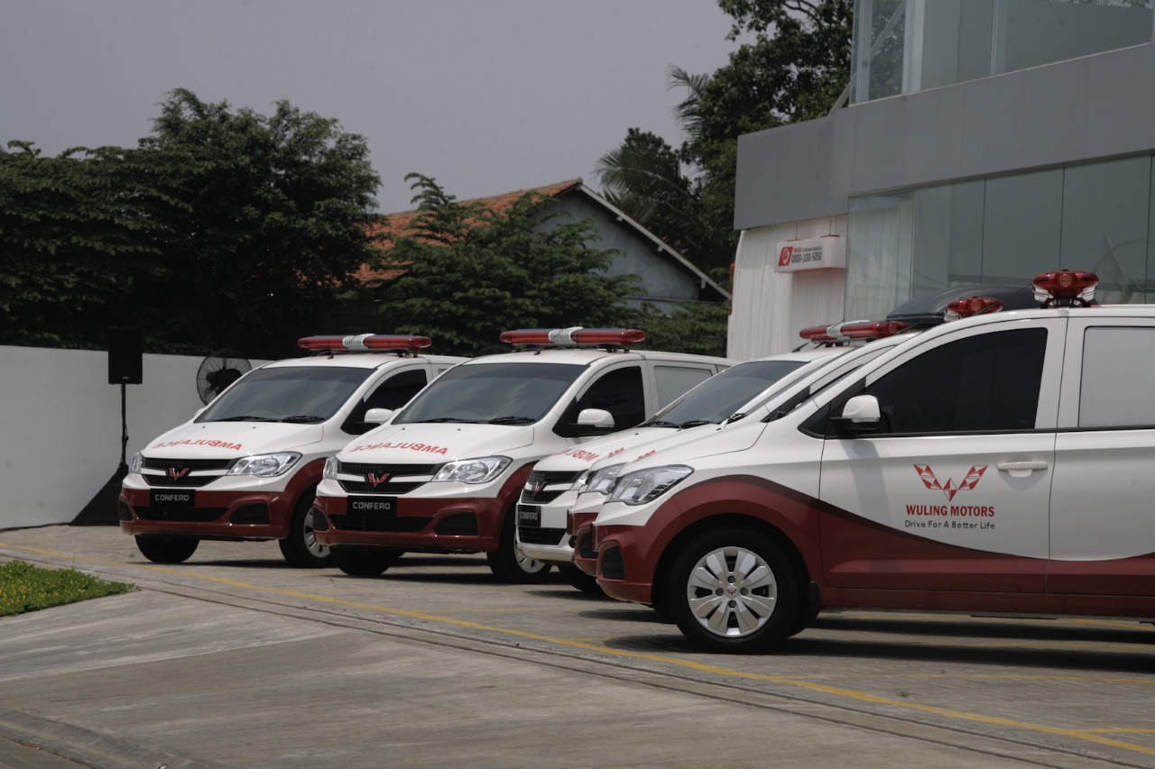 Melihat Wuling Confero untuk Ambulan dan Klinik Melihat Wuling Confero untuk Ambulan dan Klinik