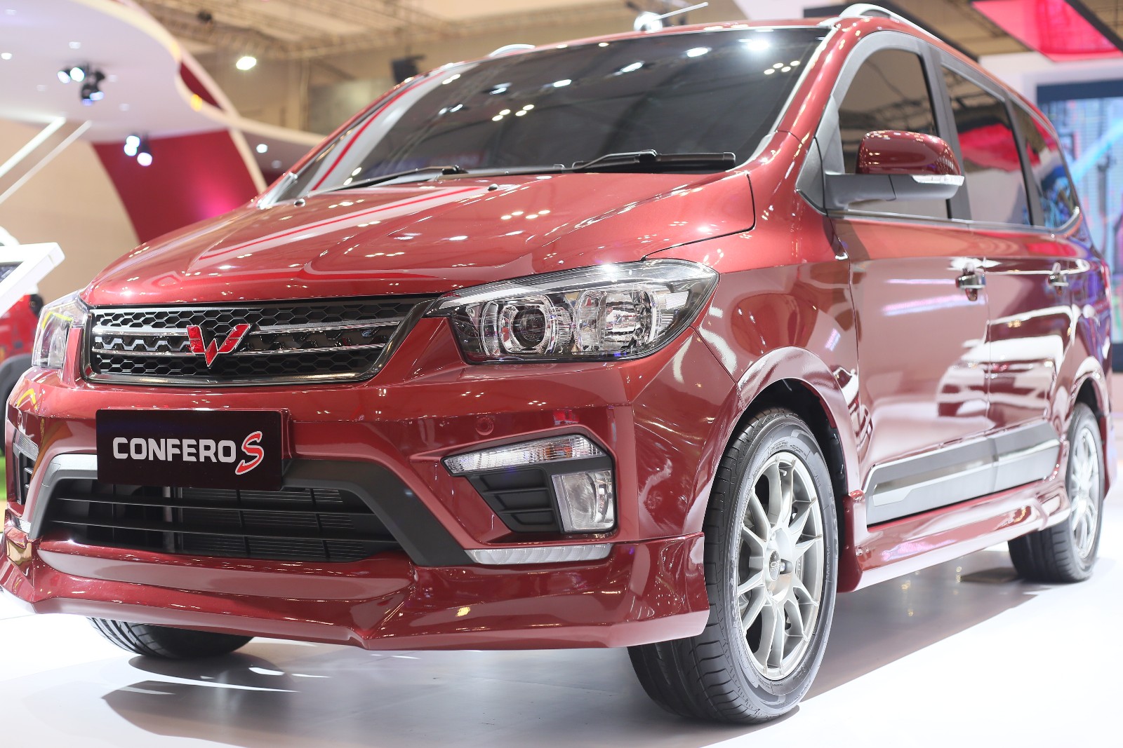 Xpander dan Avanza Masih Salip-salipan, Confero Nyaris Salip Mobilio Xpander dan Avanza Masih Salip-salipan, Confero Nyaris Salip Mobilio