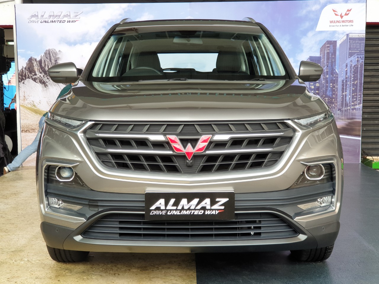 Wuling Almaz Rajai Segmen Medium SUV, Kalahkan Honda CR-V Wuling Almaz Rajai Segmen Medium SUV, Kalahkan Honda CR-V