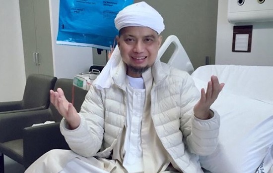 Ustad Arifin Ilham Sudah Siapkan Kuburan dan Kain Kafan Ustad Arifin Ilham Sudah Siapkan Kuburan dan Kain Kafan