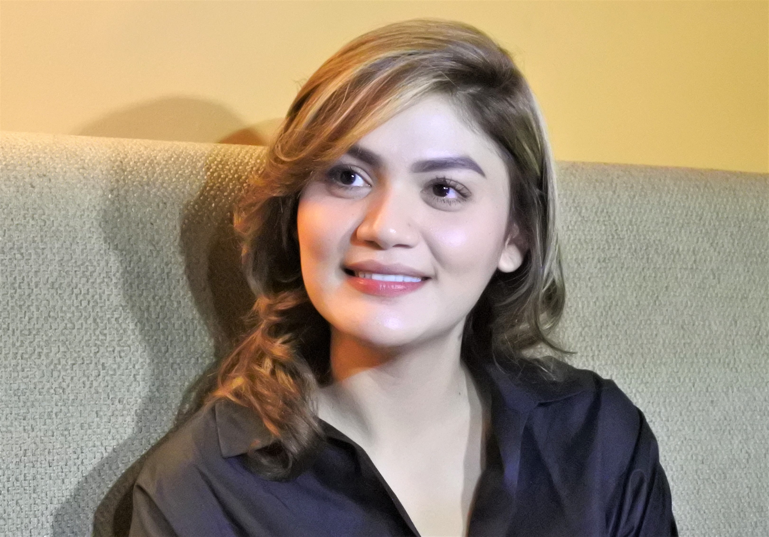Hilda Vitria: Kriss Hatta Masuk Islam karena Mau Menikahkan Adiknya Hilda Vitria: Kriss Hatta Masuk Islam karena Mau Menikahkan Adiknya
