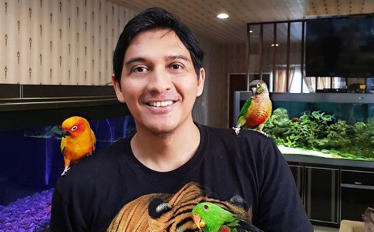 Ancam Laporkan OJK, Lucky Hakim Menyesal Pilih Asuransi Ini Ancam Laporkan OJK, Lucky Hakim Menyesal Pilih Asuransi Ini