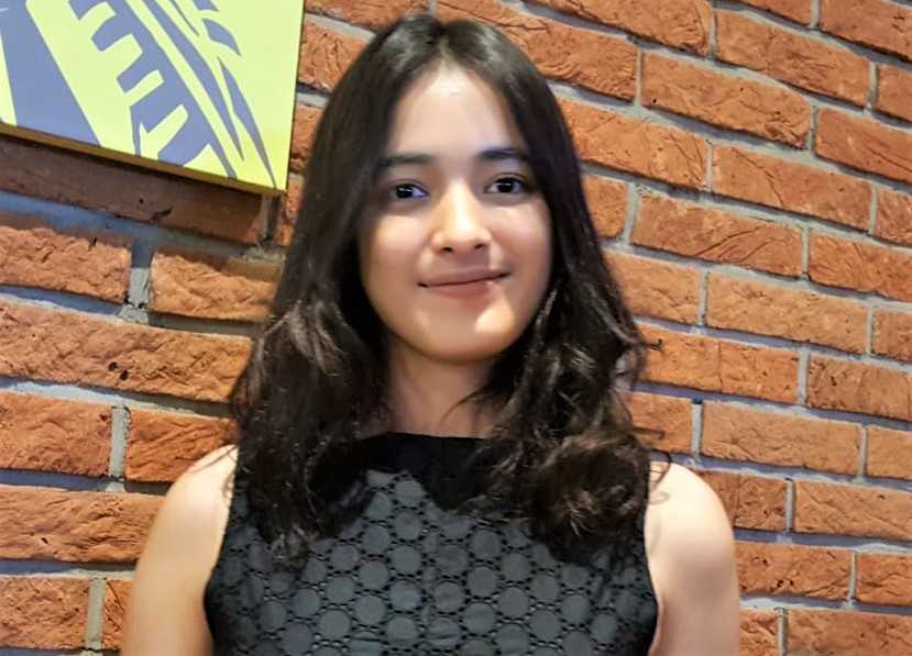 Mawar de Jongh Sempat Melawan saat Didorong Hanung Mawar de Jongh Sempat Melawan saat Didorong Hanung