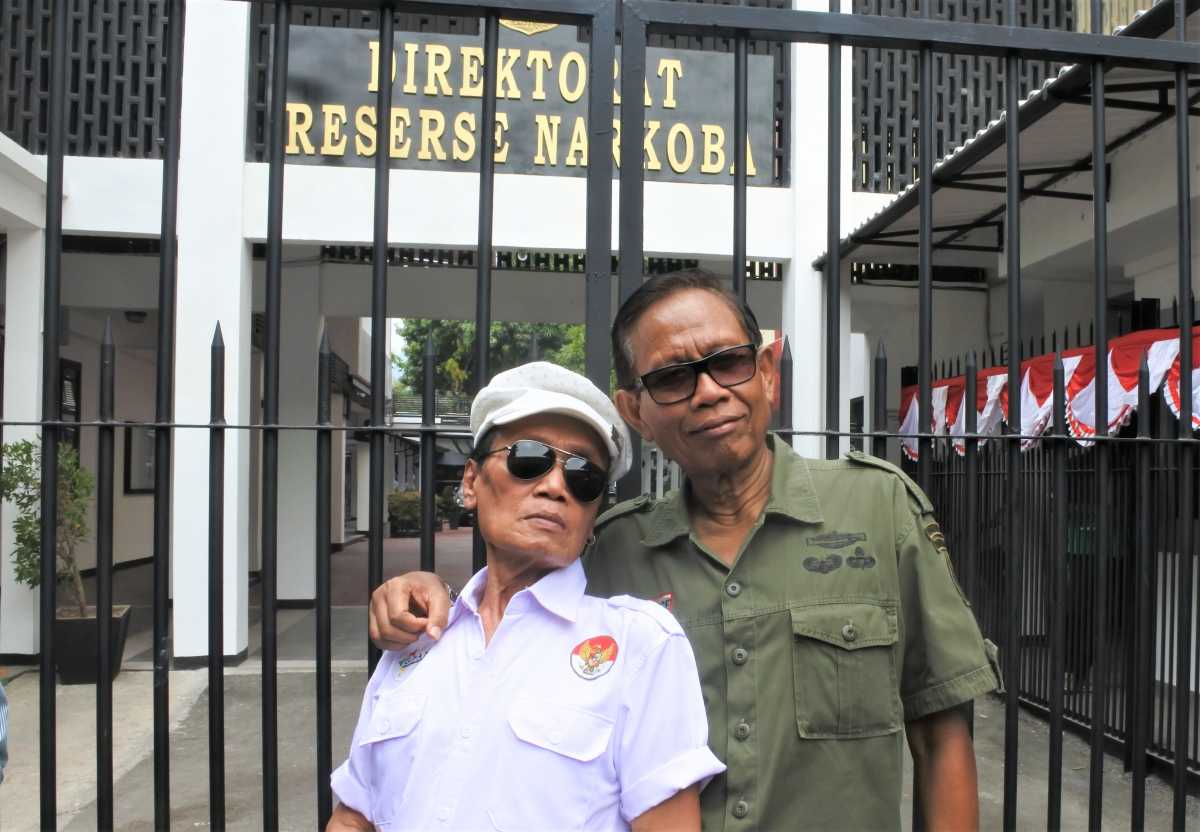 Tessy Ungkap Cara Dapatkan Narkoba Tessy Ungkap Cara Dapatkan Narkoba