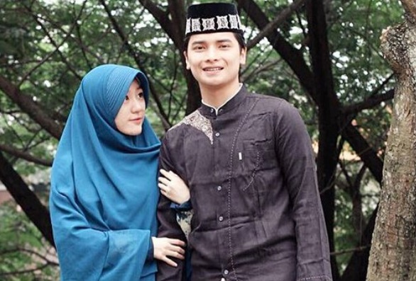 Putra Sulung Akan Lanjutkan Profesi Dakwah Ustaz Arifin Ilham Putra Sulung Akan Lanjutkan Profesi Dakwah Ustaz Arifin Ilham
