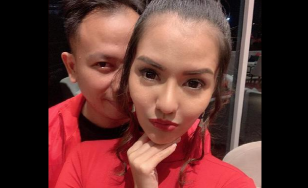 Anggia Chan Ungkap Kebohongan Kisah Cintanya dengan Vicky Prasetyo Anggia Chan Ungkap Kebohongan Kisah Cintanya dengan Vicky Prasetyo