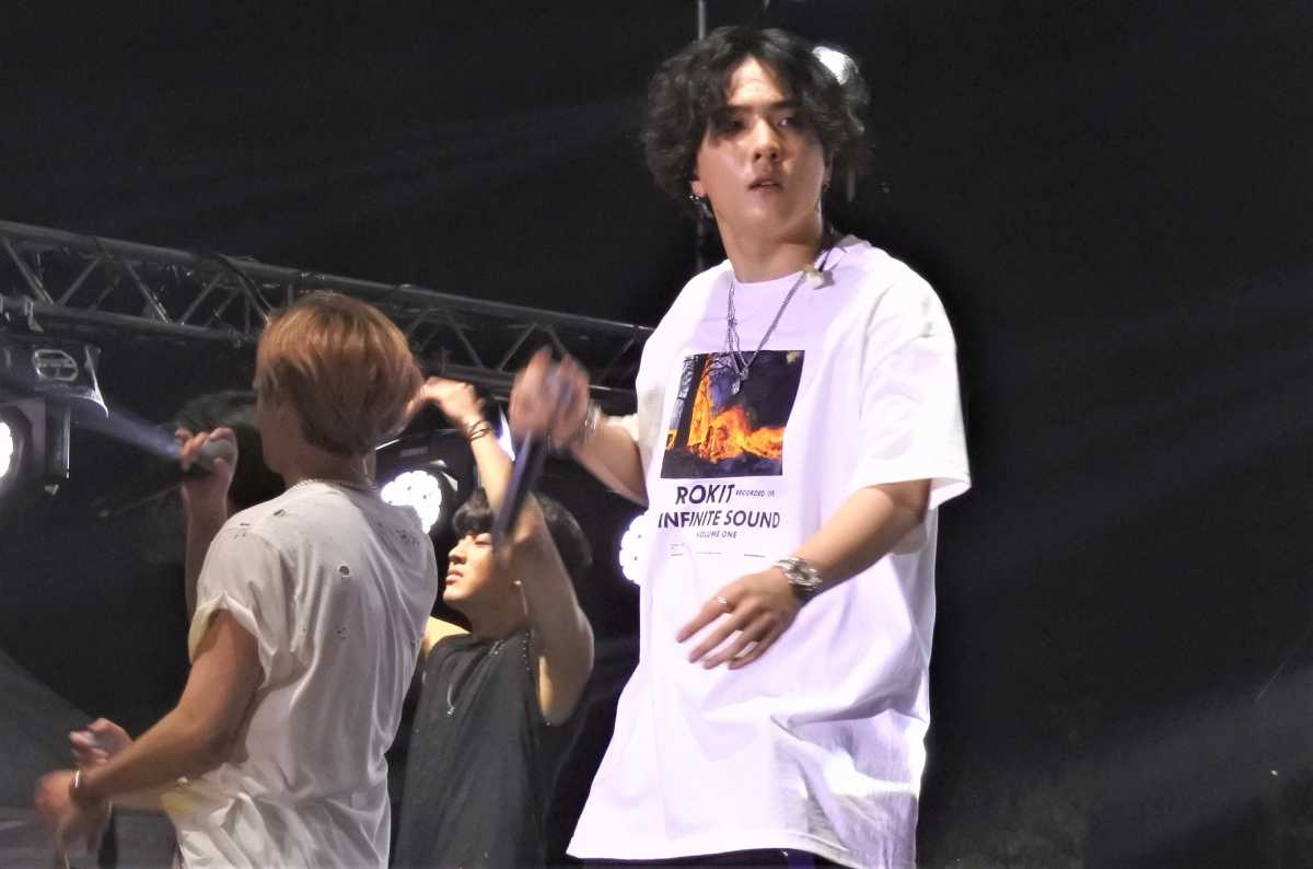 Tanpa Hanbin, iKON Cuma Tampil 40 Menit di GudFest 2019 Tanpa Hanbin, iKON Cuma Tampil 40 Menit di GudFest 2019