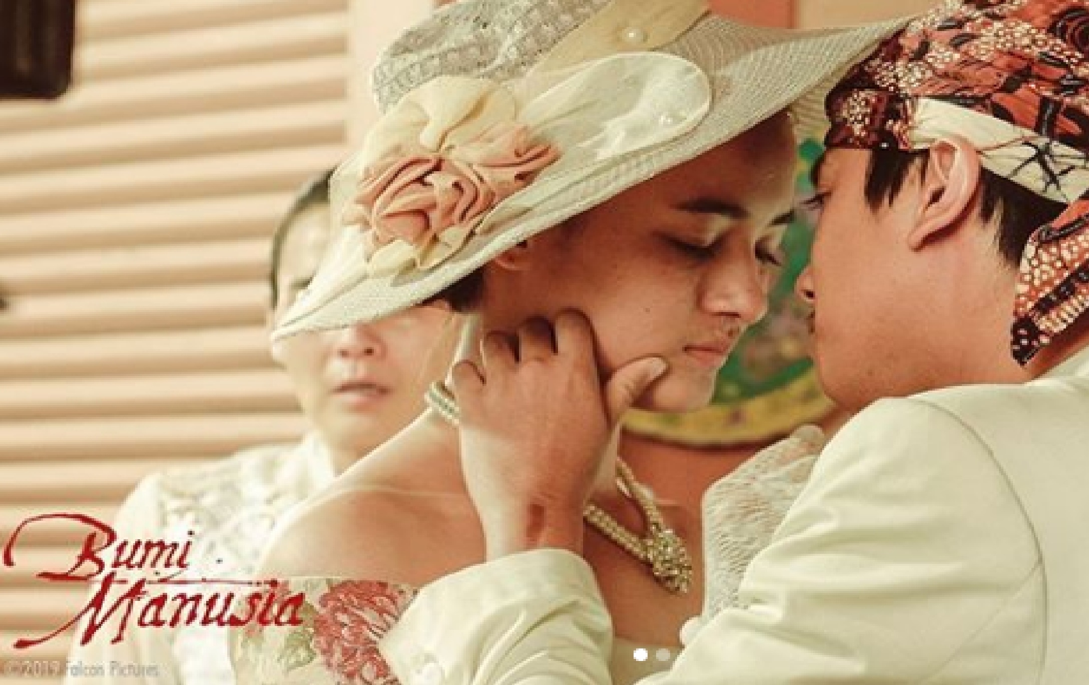 Kostum Para Pemain Film ‘Bumi Manusia’ Capai 5 Truk Kostum Para Pemain Film ‘Bumi Manusia’ Capai 5 Truk