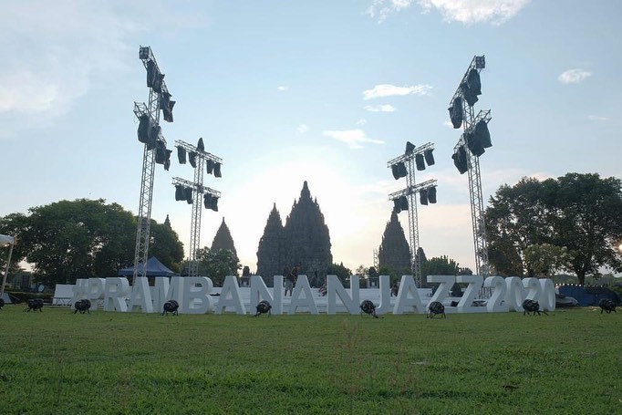 FOTO: Seperti Ini Panggung Prambanan Jazz Virtual Festival 2020 FOTO: Seperti Ini Panggung Prambanan Jazz Virtual Festival 2020