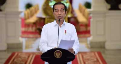Jokowi Setop Sementara Penerbitan Izin Pinjol