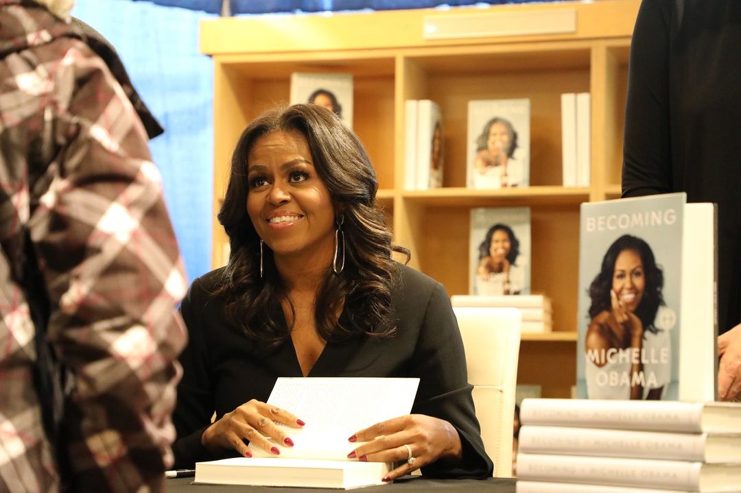 Michelle Obama Minta Facebook Blokir Akun Trump Permanen Michelle Obama Minta Facebook Blokir Akun Trump Permanen