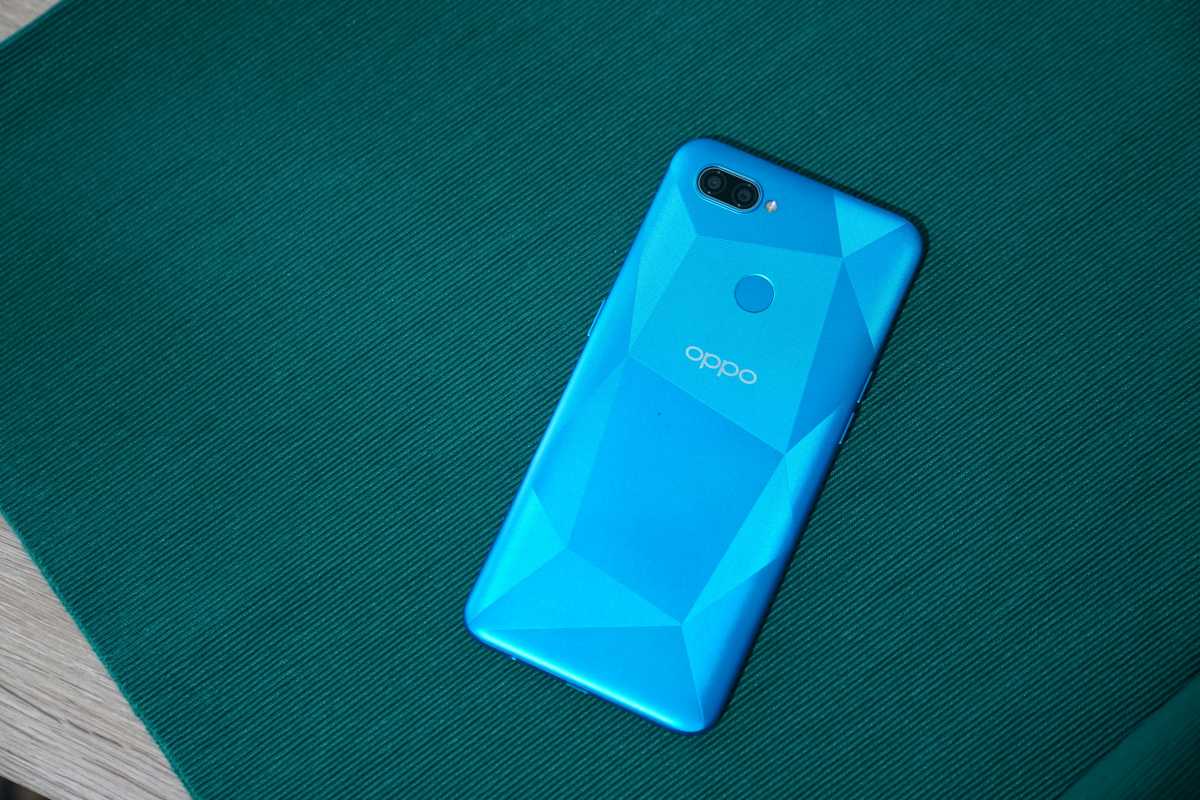 FOTO: Tampang Oppo A12, Ponsel Rp2 Jutaan Buat Pelengkap Ramadan FOTO: Tampang Oppo A12, Ponsel Rp2 Jutaan Buat Pelengkap Ramadan