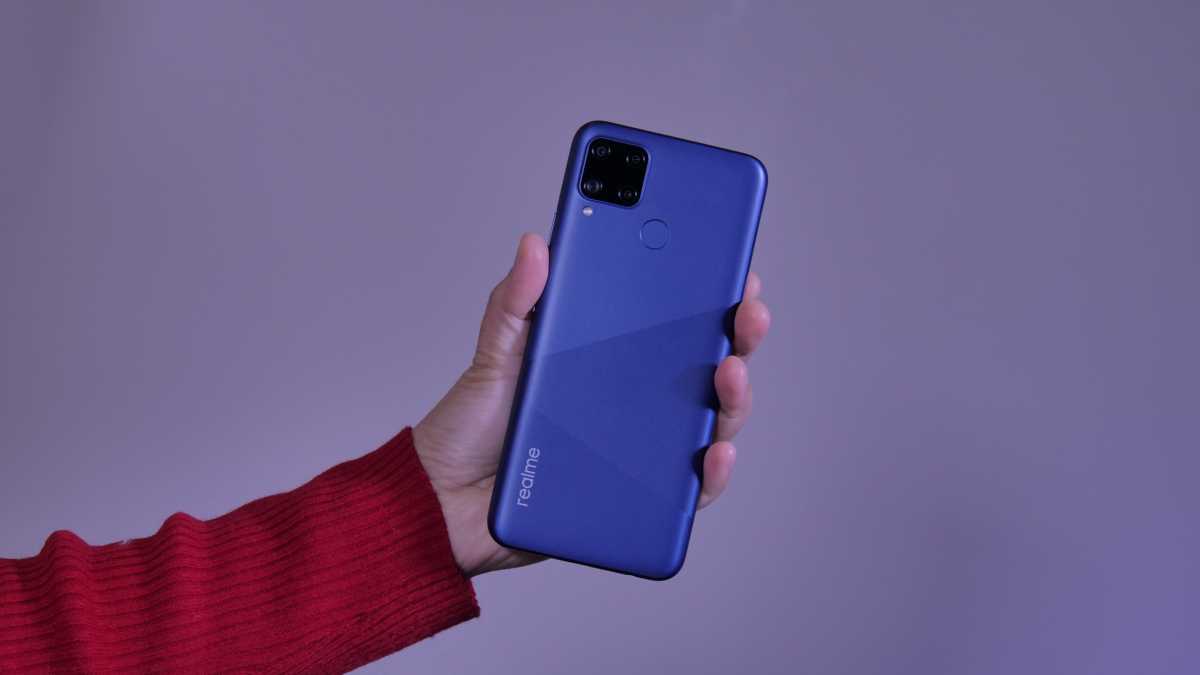 FOTO: Lihat Bodi Detail Realme C15, Ponsel Harga Rp2 Jutaan FOTO: Lihat Bodi Detail Realme C15, Ponsel Harga Rp2 Jutaan