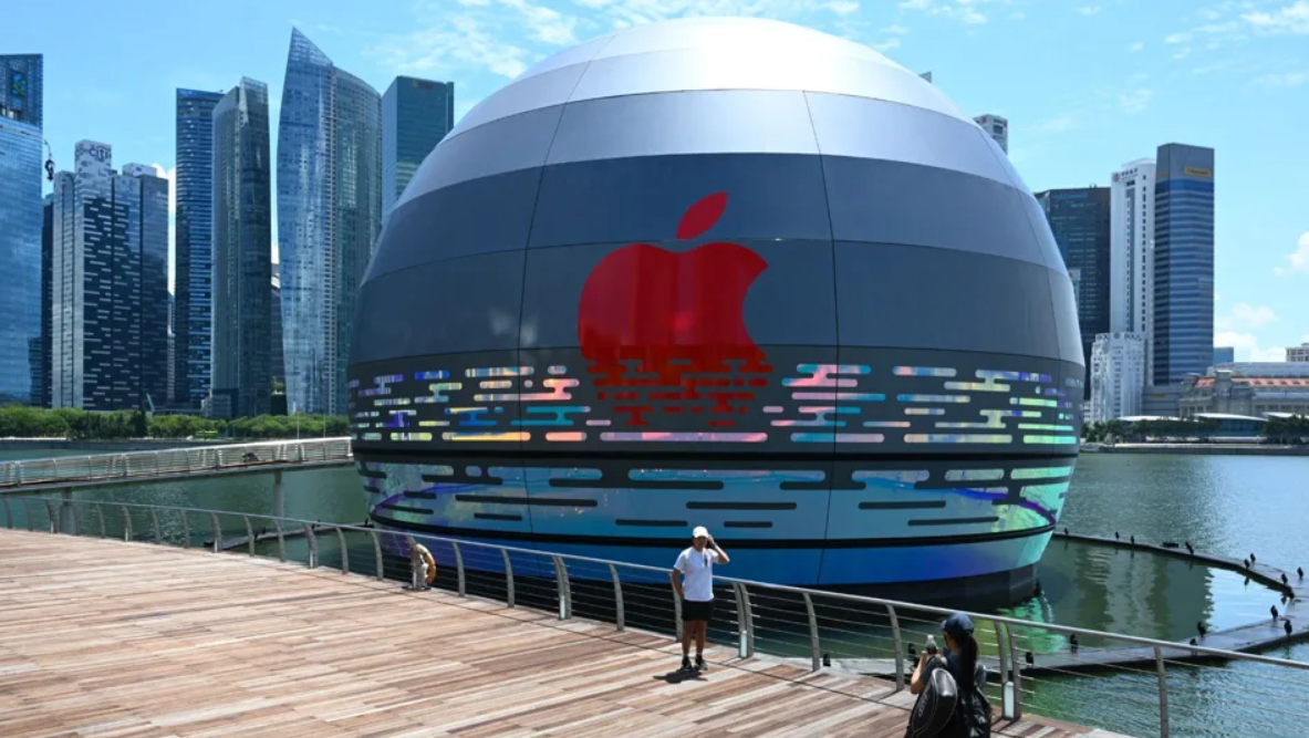 Apple Pesan 95 Juta OLED Display untuk iPhone 12 Apple Pesan 95 Juta OLED Display untuk iPhone 12