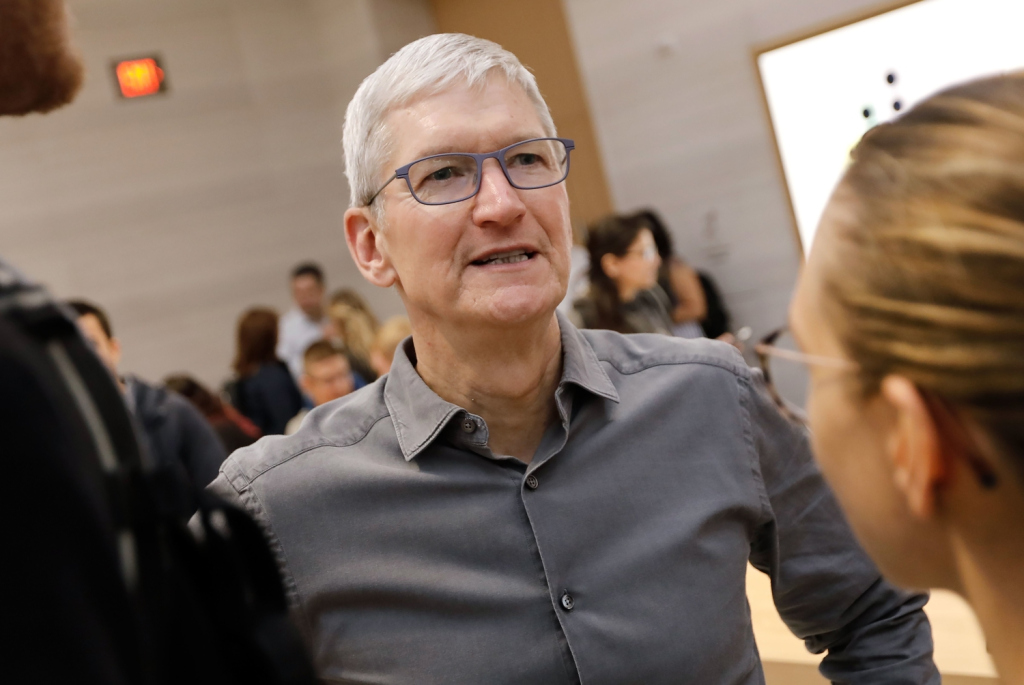 Diterpa Pandemi, Gaji CEO Apple di 2020 Malah Naik Diterpa Pandemi, Gaji CEO Apple di 2020 Malah Naik