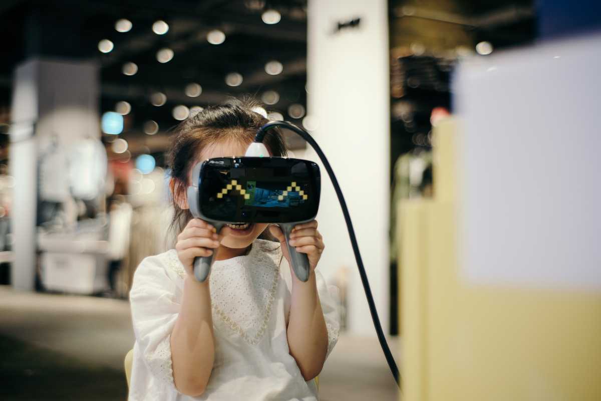 Lenovo Bikin Headset VR Baru, Secanggih Apa? Lenovo Bikin Headset VR Baru, Secanggih Apa?