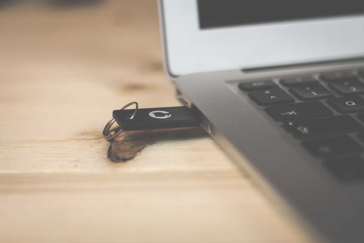 Ada Nih, USB Anti-5G untuk Tangkal Virus Corona Ada Nih, USB Anti-5G untuk Tangkal Virus Corona