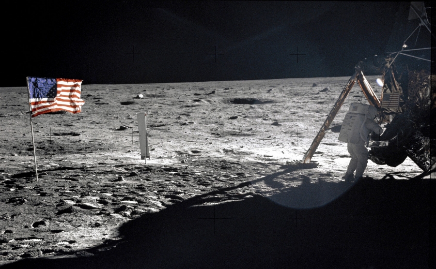5 Fakta yang Gak Banyak Diketahui di Balik Misi Bulan Apollo 11 5 Fakta yang Gak Banyak Diketahui di Balik Misi Bulan Apollo 11