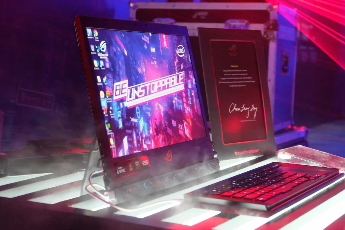 Asus Rilis Laptop Gaming ROG GZ700 Seharga Mobil Datsun Asus Rilis Laptop Gaming ROG GZ700 Seharga Mobil Datsun