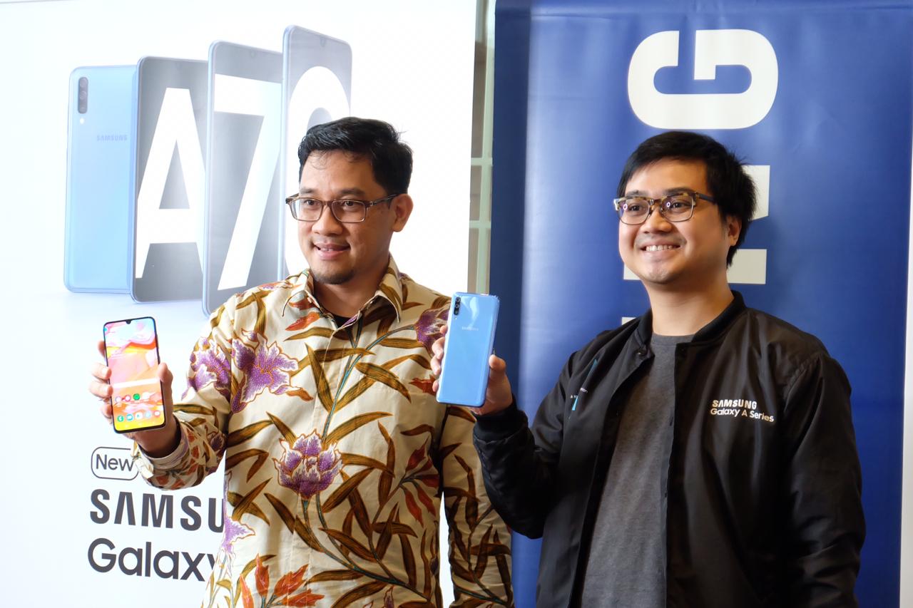 Perbedaan Samsung Galaxy A70 dan A80 Perbedaan Samsung Galaxy A70 dan A80