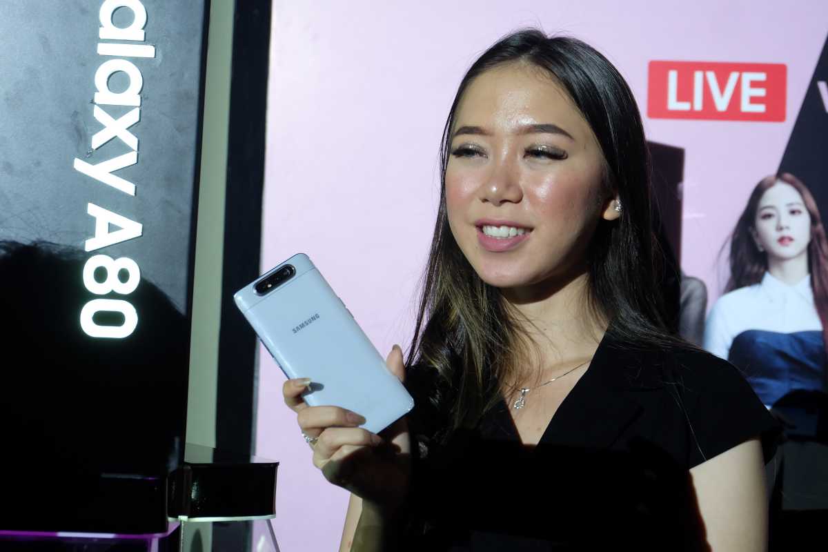 Resmi Dijual, Harga Galaxy A80 Dibanderol Rp9,5 Juta Resmi Dijual, Harga Galaxy A80 Dibanderol Rp9,5 Juta