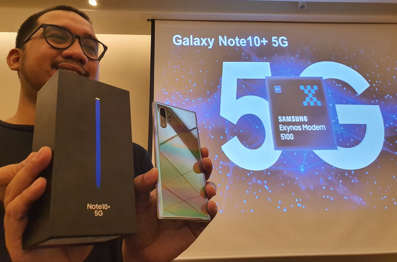 Laporan dari Seoul: Samsung Mau Jual Galaxy Note 10+ 5G di Indonesia? Laporan dari Seoul: Samsung Mau Jual Galaxy Note 10+ 5G di Indonesia?